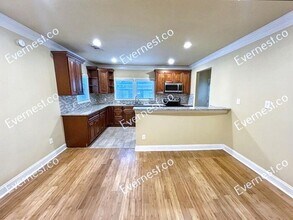 748 Antone St NW in Atlanta, GA - Building Photo - Building Photo