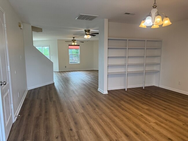 203 Millbury Ct in Madison, AL - Building Photo - Building Photo