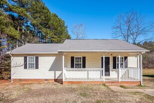 103 Doree Ln in Crouse, NC - Building Photo