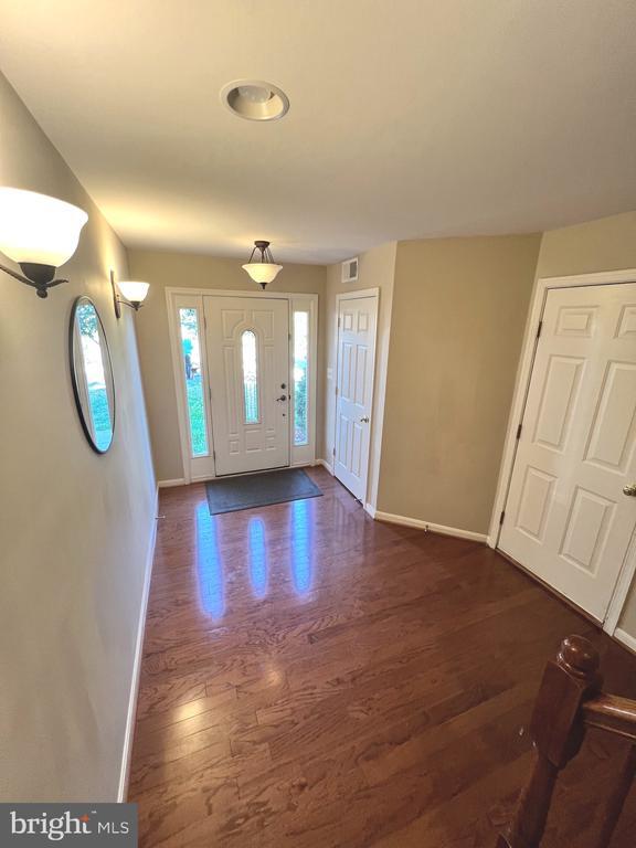 property at 194 Oxbow Dr