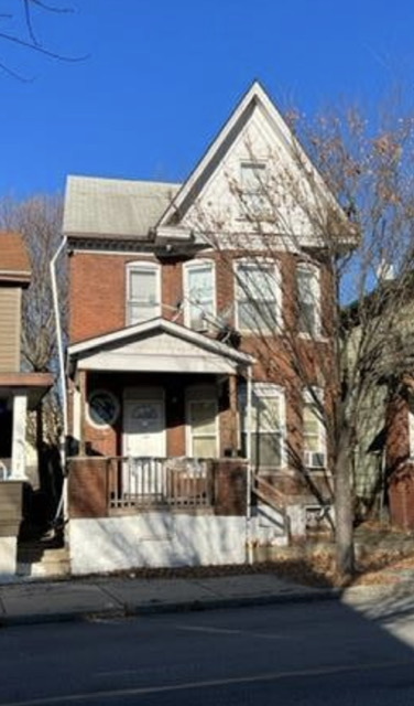 2112 6th Ave, Unit 2112 6th Ave 2nd floor