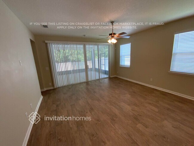 11004 Chitwood Dr in Jacksonville, FL - Building Photo - Building Photo
