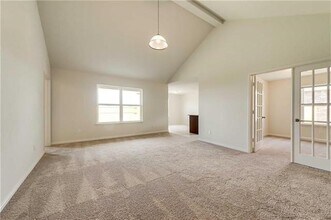 1207 Lombardy Dr in Princeton, TX - Foto de edificio - Building Photo