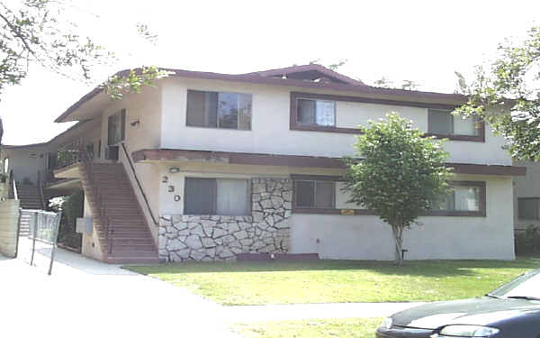 230 N Belmont St in Glendale, CA - Building Photo