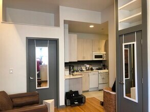 152 Bowdoin St, Unit 22 in Boston, MA - Foto de edificio - Building Photo