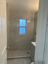 2140 NW 120th St in Miami, FL - Building Photo - Building Photo