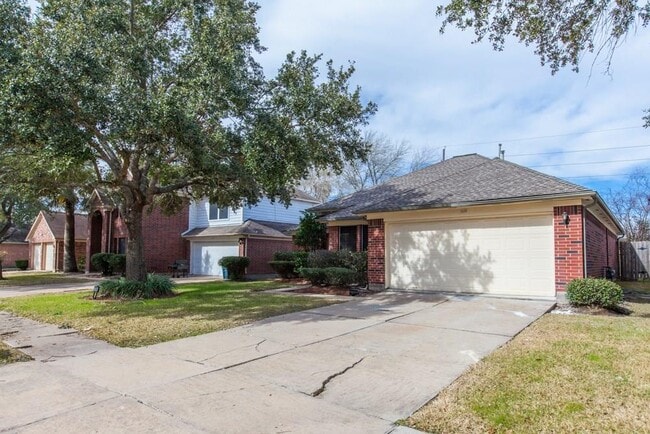 1614 Glacier Blue Dr in Fresno, TX - Building Photo - Building Photo