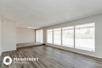 9722 E Golf Links Rd in Tucson, AZ - Foto de edificio - Building Photo