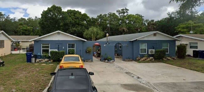 2807 52nd Ave Dr W in Bradenton, FL - Building Photo - Building Photo