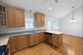 22 Johns Ave in Holbrook, MA - Building Photo - Building Photo