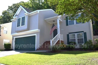 1125 Lady Ashley Dr in Chesapeake, VA - Building Photo - Building Photo