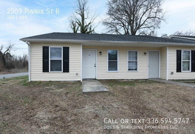 2509 Pinnix St in Greensboro, NC - Building Photo - Building Photo