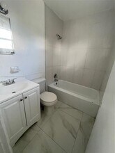 1102 S K St-Unit -4 in Lake Worth Beach, FL - Building Photo - Building Photo