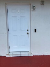1000 W 28th St in Hialeah, FL - Building Photo - Building Photo