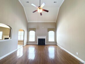 126 Windridge Way SW in Huntsville, AL - Building Photo - Building Photo