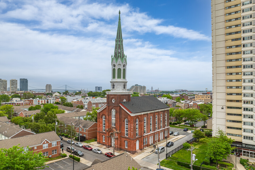 Steeple Lofts in Philadelphia, PA - Building Photo