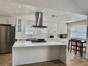 13318 Ascot Glen Ln in Houston, TX - Building Photo - Building Photo