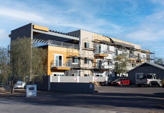 The Taylor in Phoenix, AZ - Foto de edificio - Building Photo