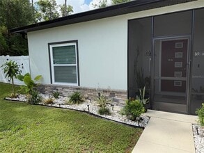 3007 Hallow Dr in Deltona, FL - Building Photo - Building Photo
