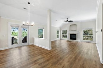 10805 Ariock Ln in Austin, TX - Building Photo - Building Photo