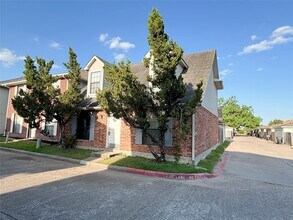 8631 Mapletwist St in Houston, TX - Building Photo - Building Photo