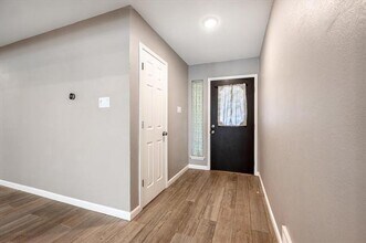 3008 Bluebonnet Ln in Bedford, TX - Building Photo - Building Photo