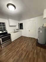 1028 Bridge St in Columbia, TN - Building Photo