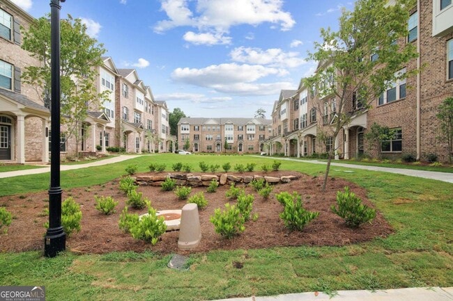 4160 Pierson Trce in Suwanee, GA - Building Photo - Building Photo