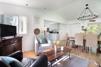 37 Greene Ave in Canaan, CT - Building Photo - Building Photo