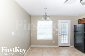 8491 Highland Glen Cir N in Memphis, TN - Foto de edificio - Building Photo