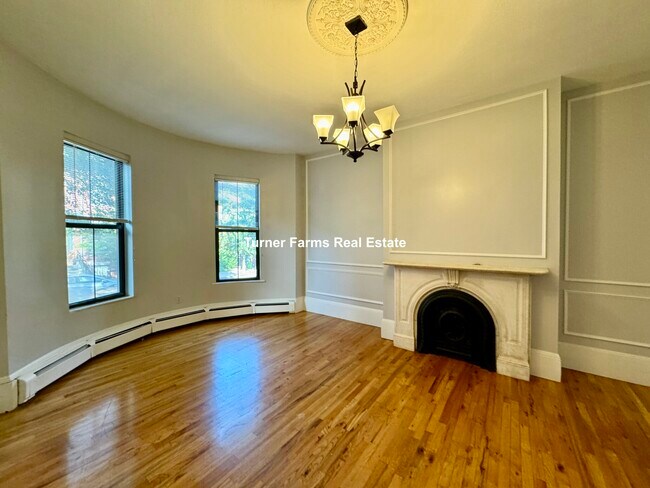 101 Brookline St, Unit 2 in Cambridge, MA - Building Photo - Building Photo