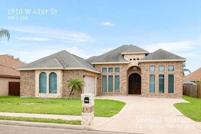 property at 1910 W 41st St