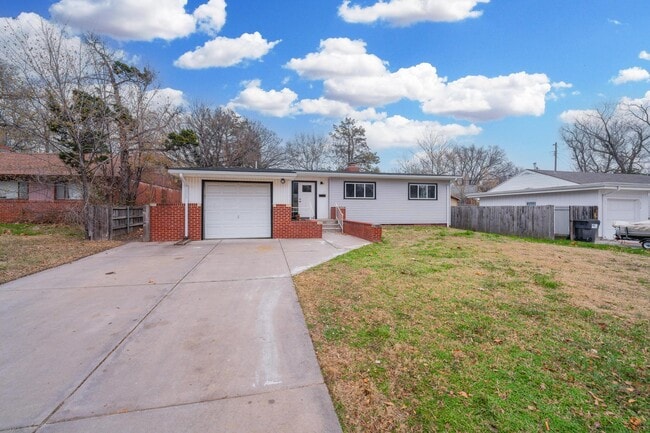 1520 N Yale Blvd in Wichita, KS - Building Photo - Building Photo