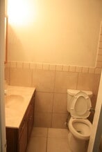 3364 Alouette Cir, Unit #2 in Ft. Myers, FL - Building Photo - Building Photo