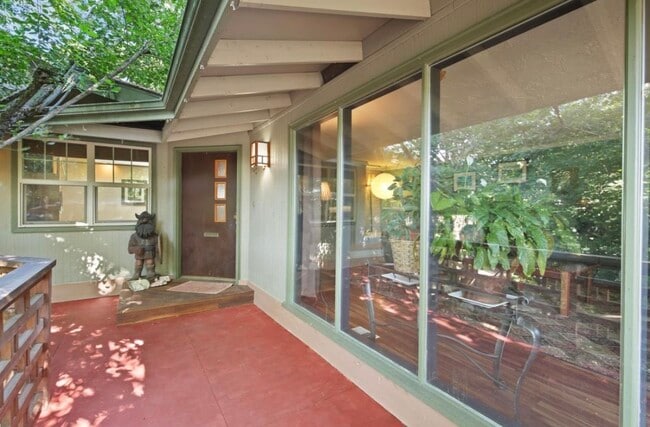 property at 200 Oregon Terrace