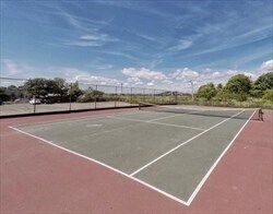 1100 Governors Dr in Winthrop, MA - Foto de edificio - Building Photo