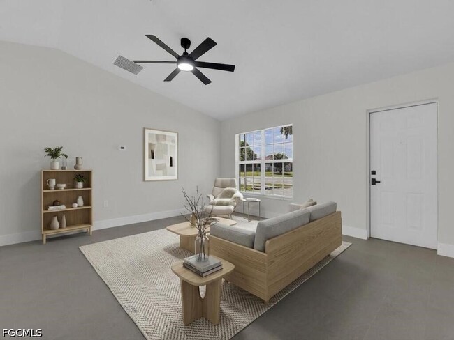 2509 Academy Blvd in Cape Coral, FL - Building Photo - Building Photo