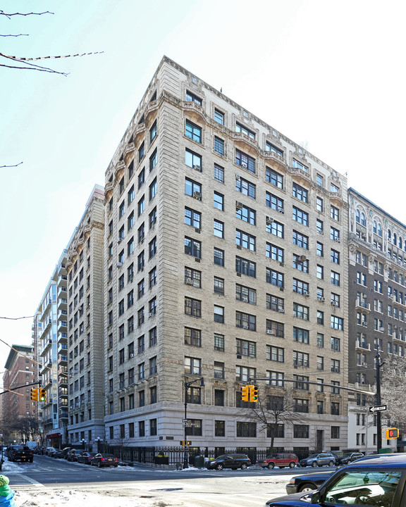 Evanston Apartments in New York, NY - Building Photo