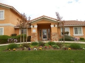 Valle Verde Apartments in Orange Cove, CA - Building Photo