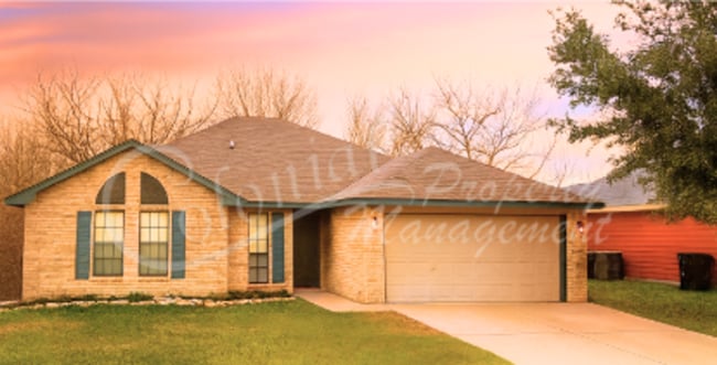 property at 2801 Diaz Dr