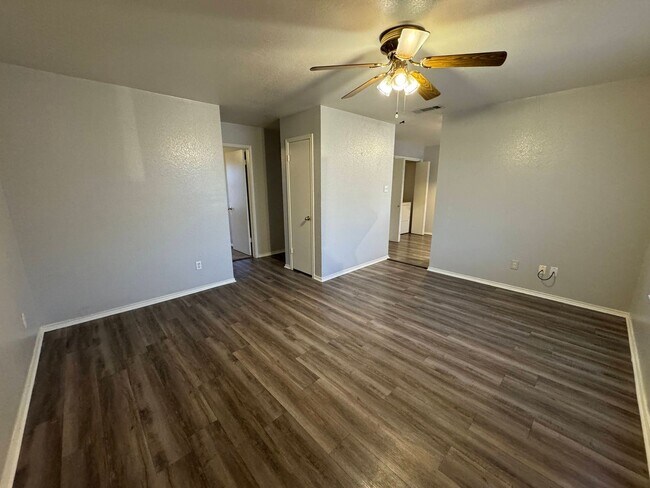 1605 Benttree Dr in Killeen, TX - Building Photo - Building Photo