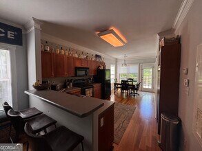 2070 Lakeside Dr in Athens, GA - Building Photo - Building Photo