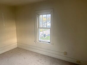 1490 S Custer Rd in Monroe, MI - Building Photo - Building Photo