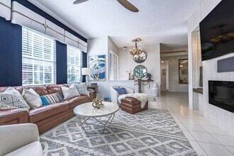 10136 Andover Coach Cir in Wellington, FL - Building Photo - Building Photo
