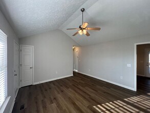 234 Loch Lomand Dr in Christiana, TN - Building Photo - Building Photo