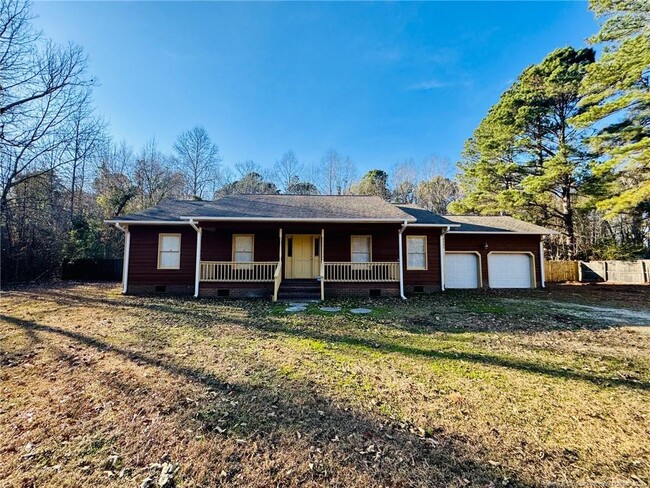 5507 Worth Dr in Lumberton, NC - Building Photo - Building Photo