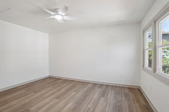 720 Spain St in New Orleans, LA - Foto de edificio - Building Photo