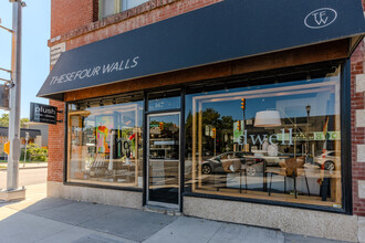 834 Grosvenor Av in Winnipeg, MB - Building Photo - Building Photo