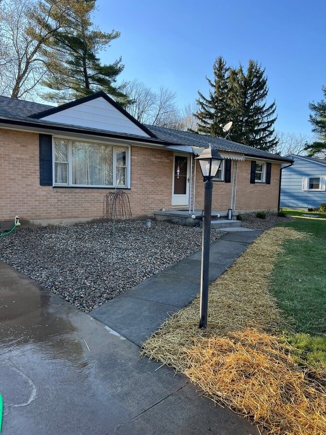 property at 1939 N Eastown Rd