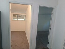 10091 CA-49 in Sonora, CA - Building Photo